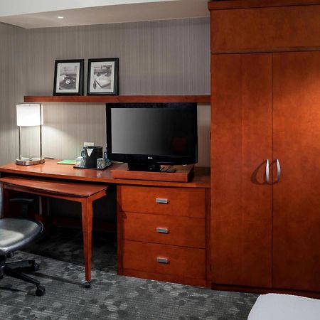 Hotel Courtyard By Marriott Seattle Kirkland Exterior foto
