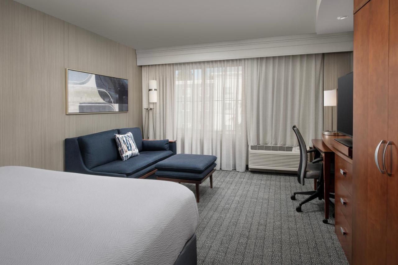 Hotel Courtyard By Marriott Seattle Kirkland Exterior foto