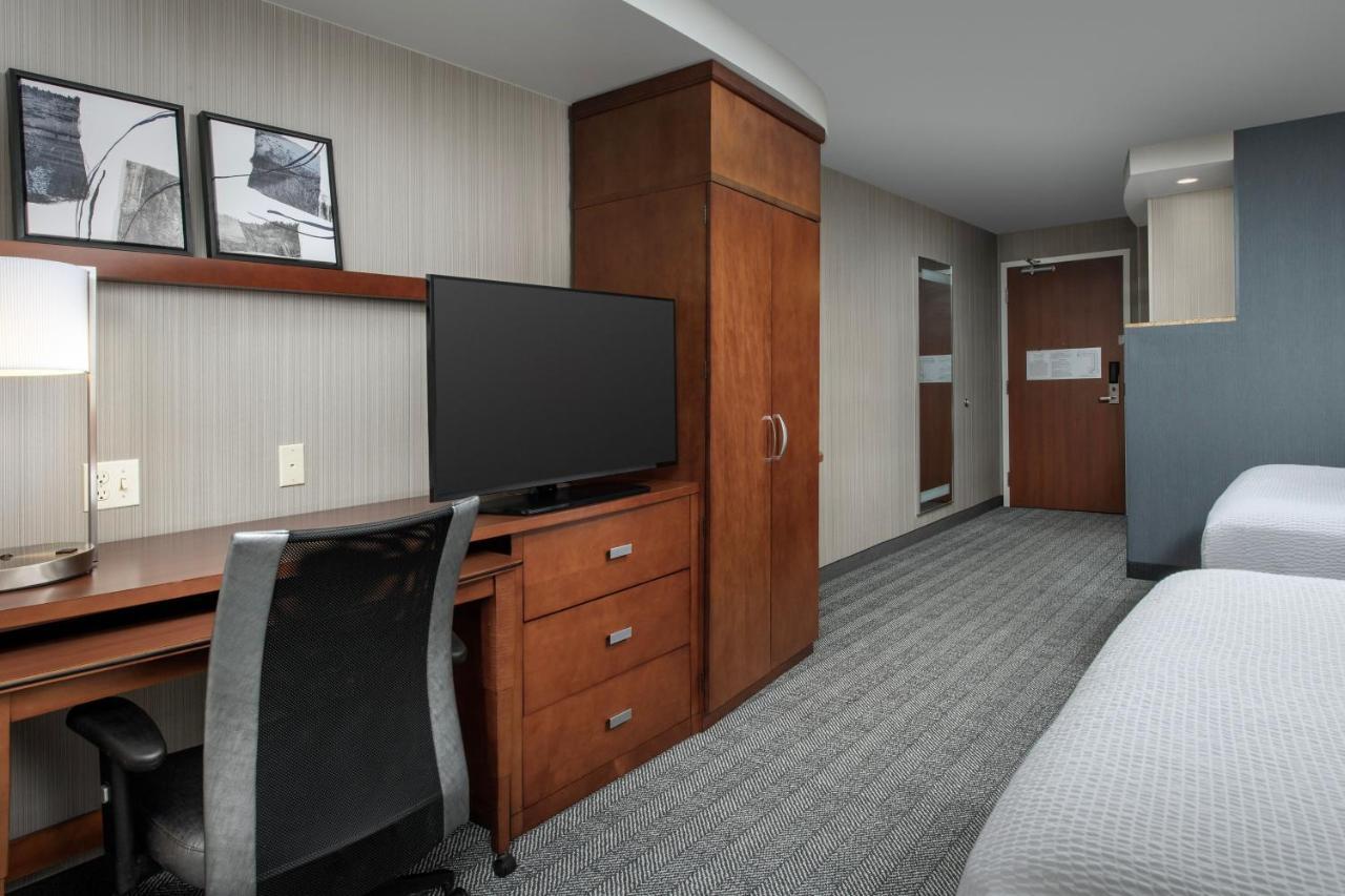 Hotel Courtyard By Marriott Seattle Kirkland Exterior foto
