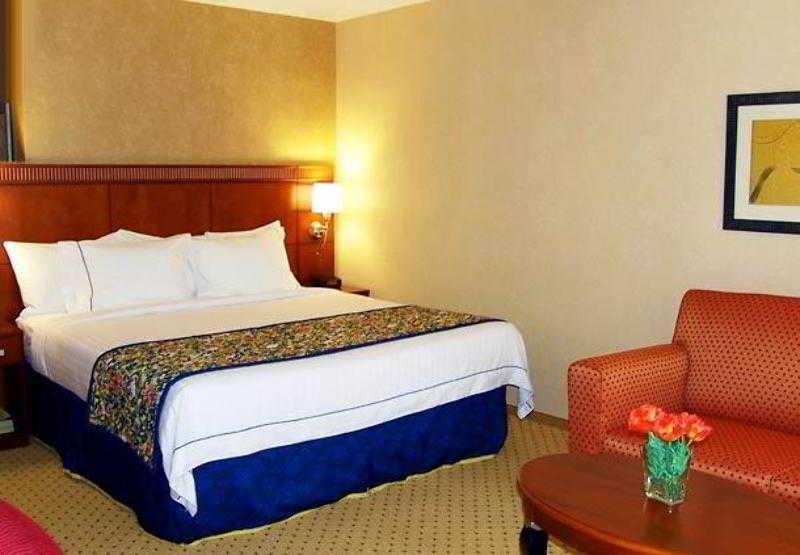 Hotel Courtyard By Marriott Seattle Kirkland Habitación foto